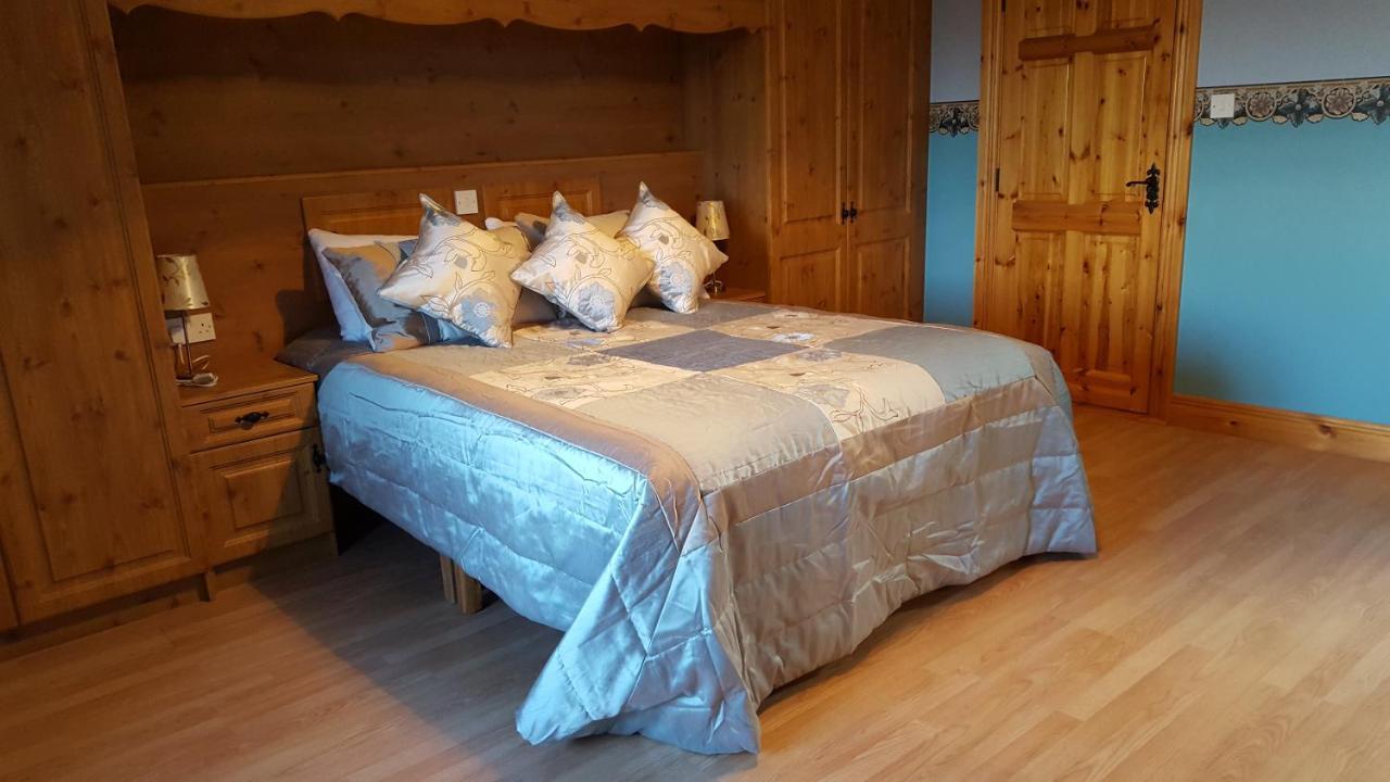 Leroy´s Lodge Headford Extérieur photo